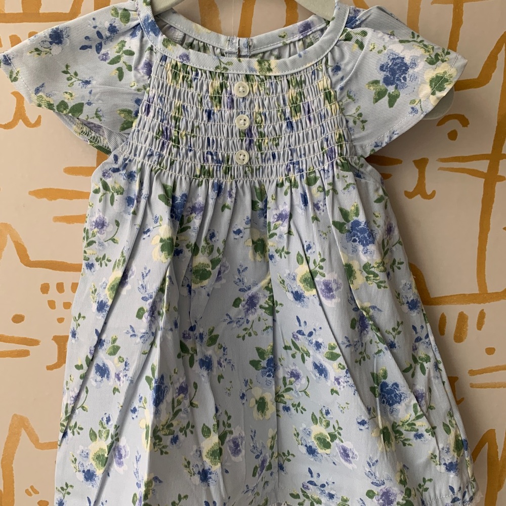 Mud Pie Blue Floral Smocked Dress NWT 6-9 months